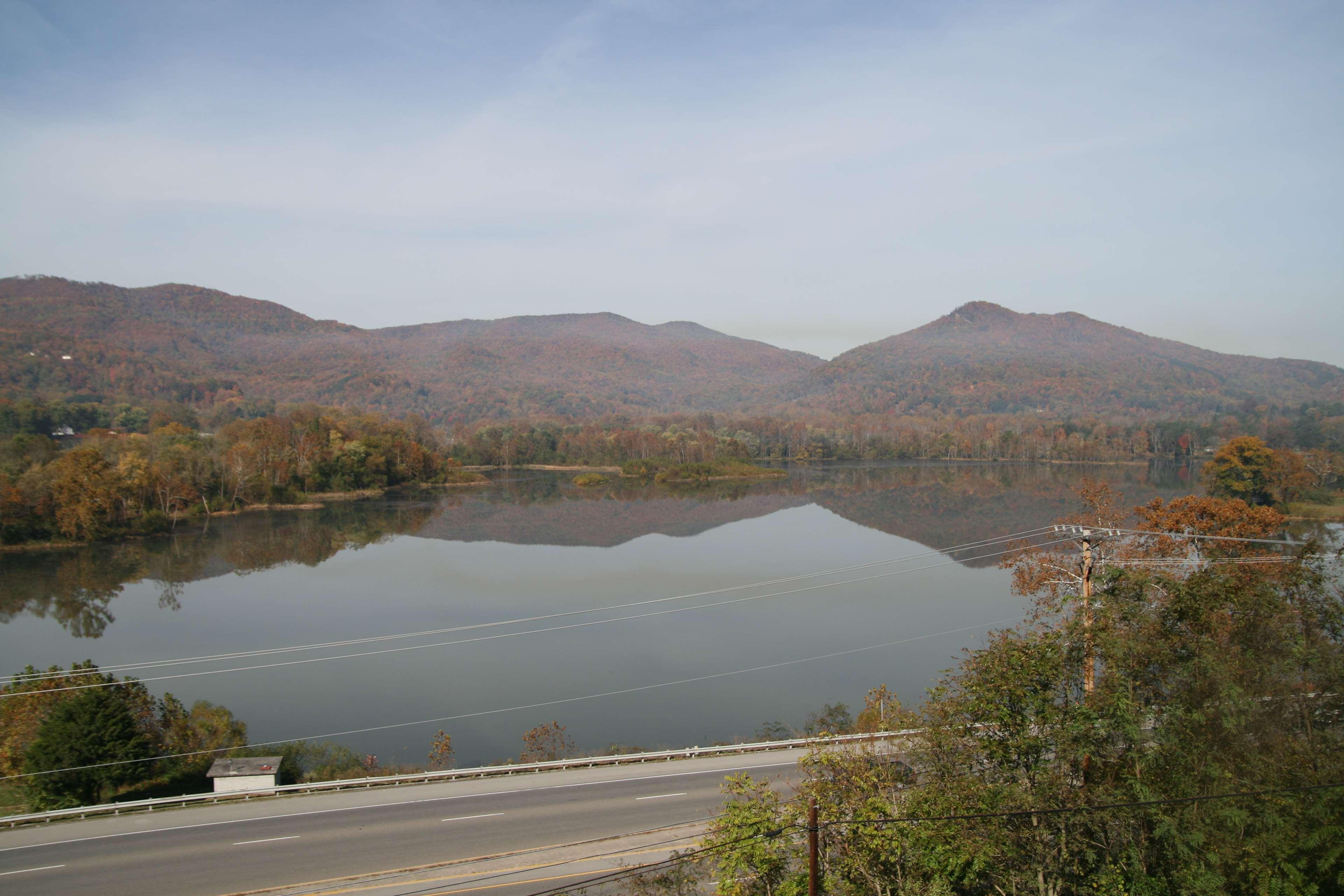 Hampton Inn Caryville-I-75/Cove Lake-State Park Exterior photo